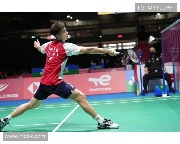 亚历克斯卡鲁索的篮球之路与个人魅力：从默默无闻到闪耀赛场的传奇故事